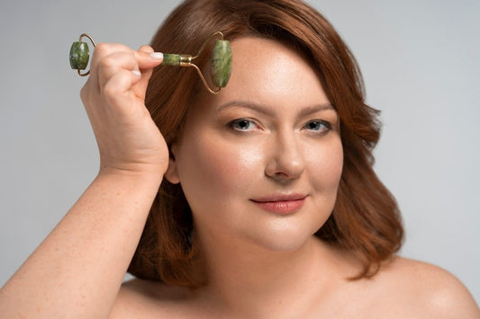 How to Use Tea Tree Oil for Face Care Safely and Effectively